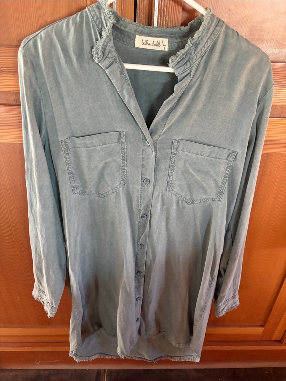 Bella Dahl Washed Gray Casual Button-Down Shirt